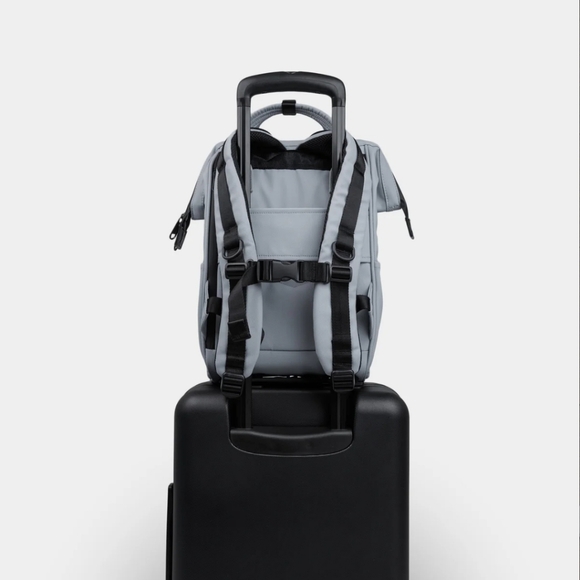 Cascade Backpack Compact in Cloud - Picture 4 of 7